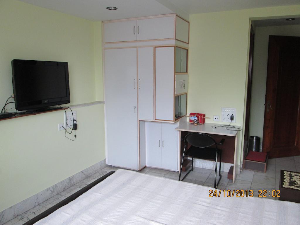 Service Apartments, Park Street, Calcutta Ruang foto